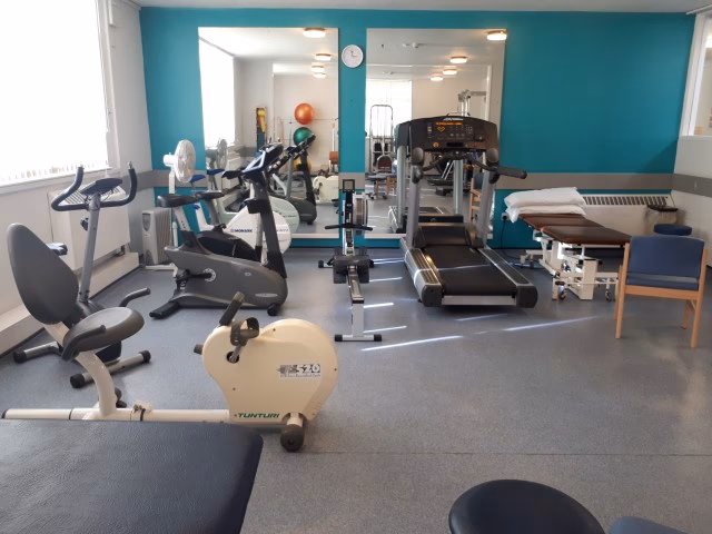 Where can I get physiotherapy in Stoke Mandeville Hospital?