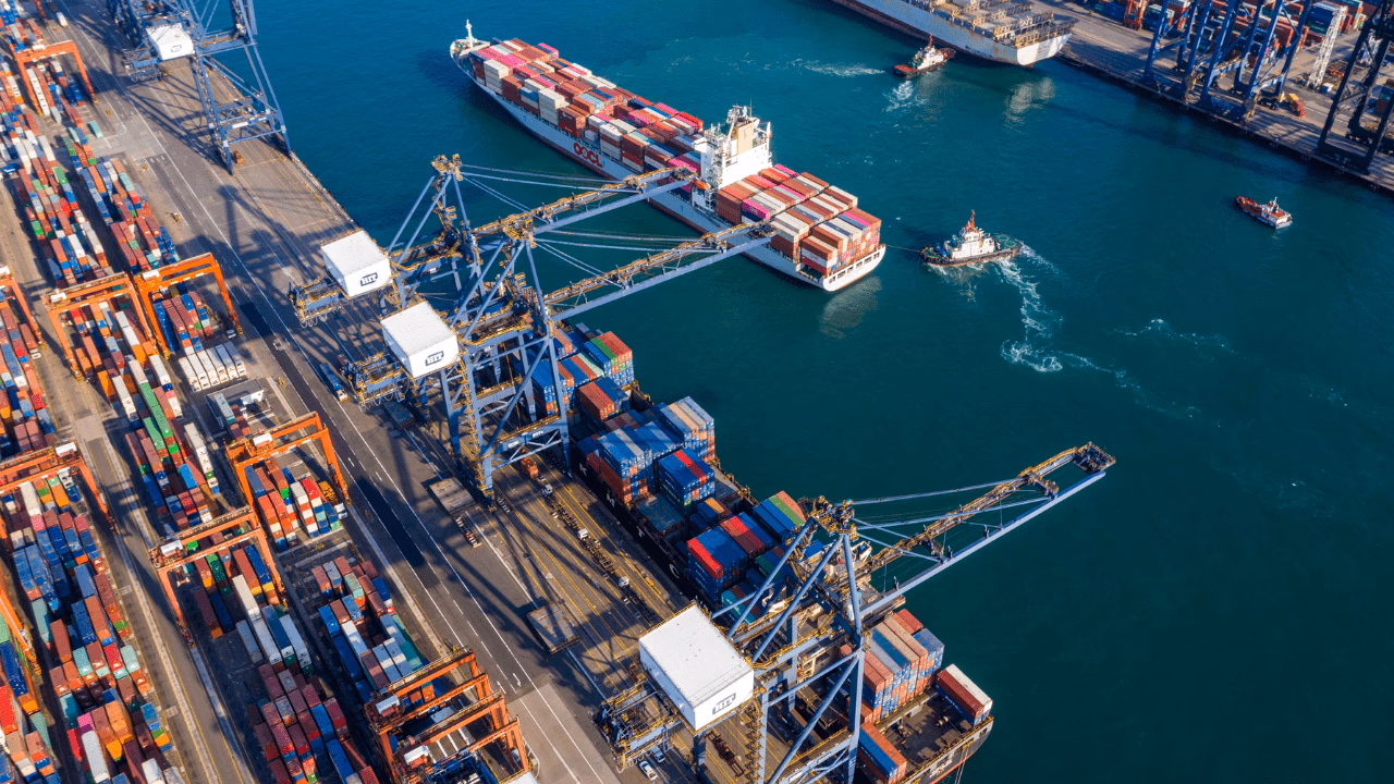 How is Labour pronounced?