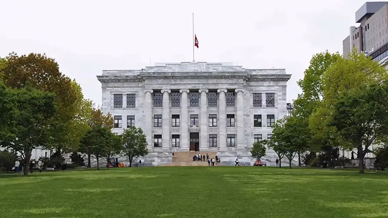 What is Johns Hopkins University School of Medicine?