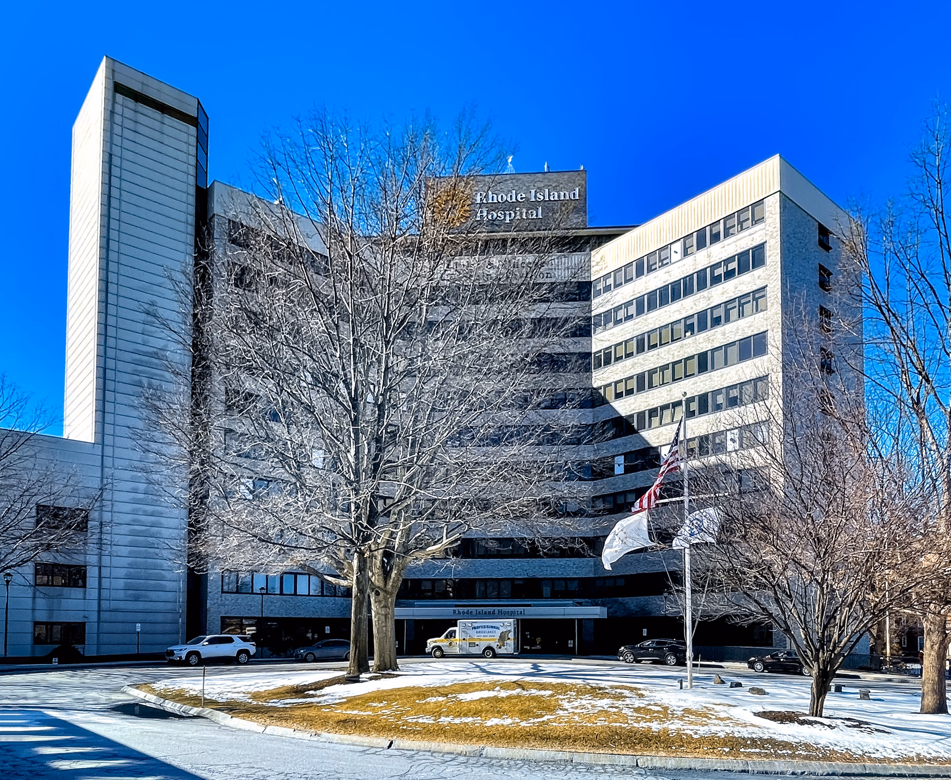 Is Hasbro Children's Hospital a teaching hospital?