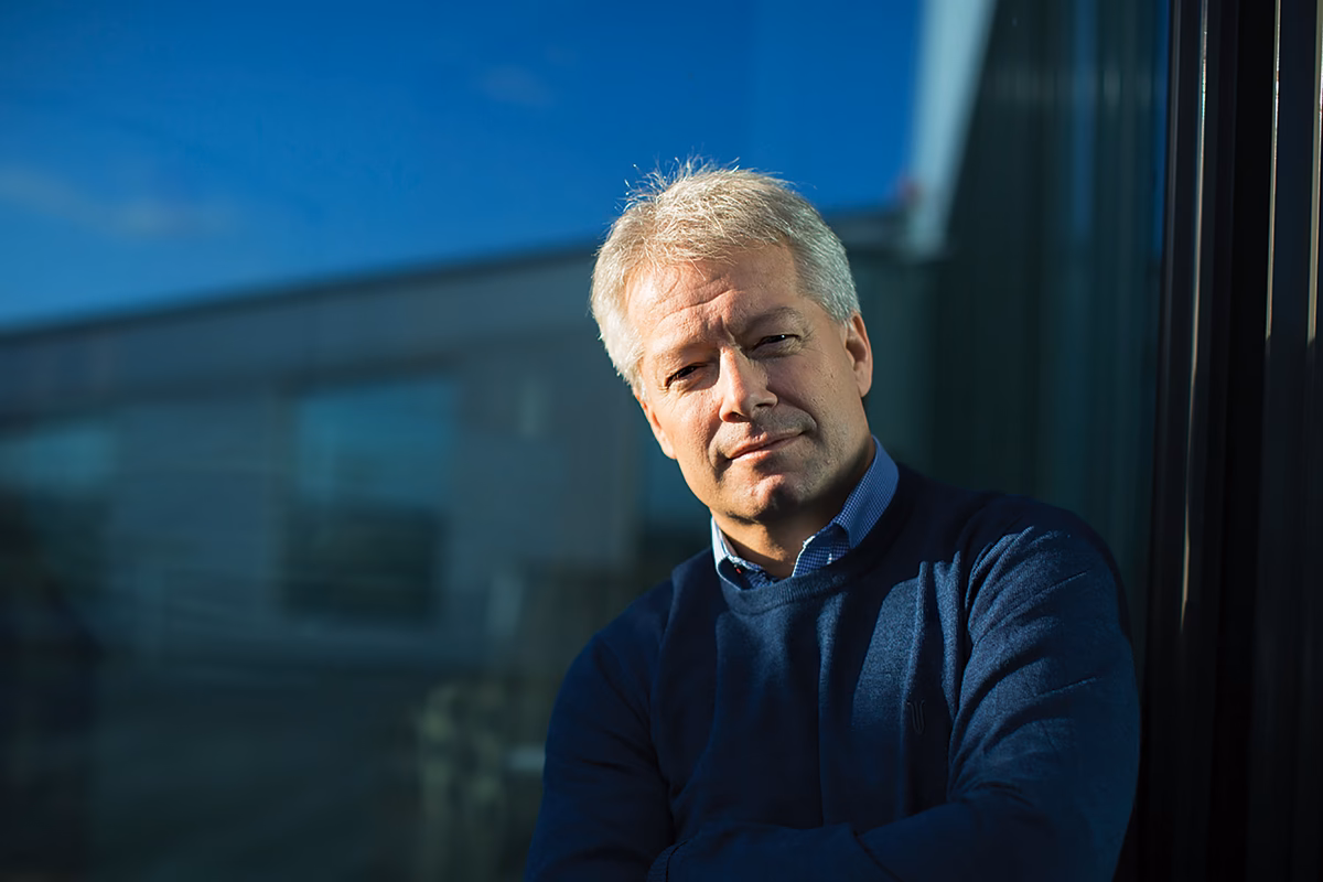 How many employees does Ikano Bank have?