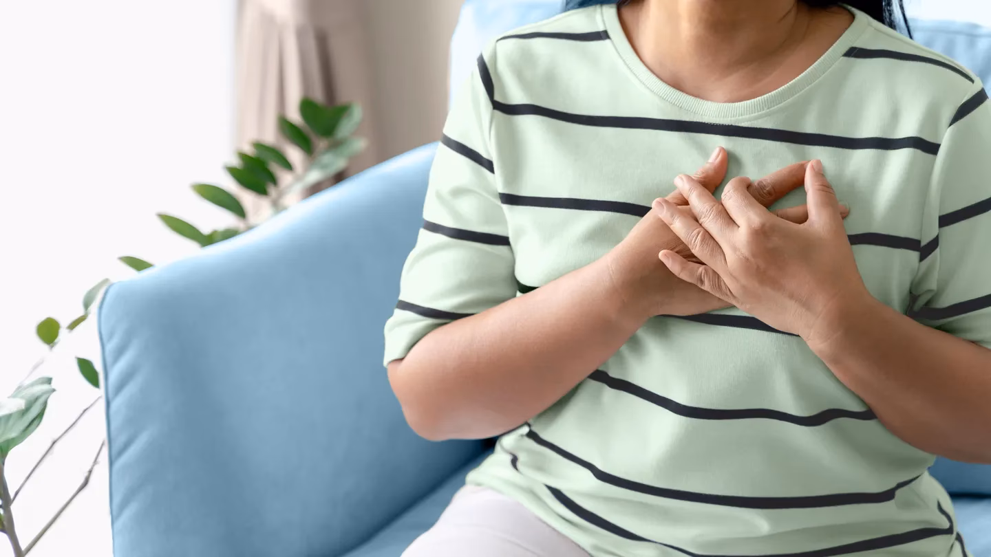 What causes heart palpitations in women?