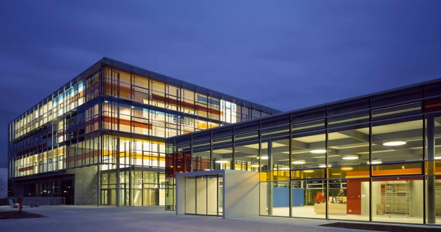 Is Heidelberg University Hospital a Christian Hospital?