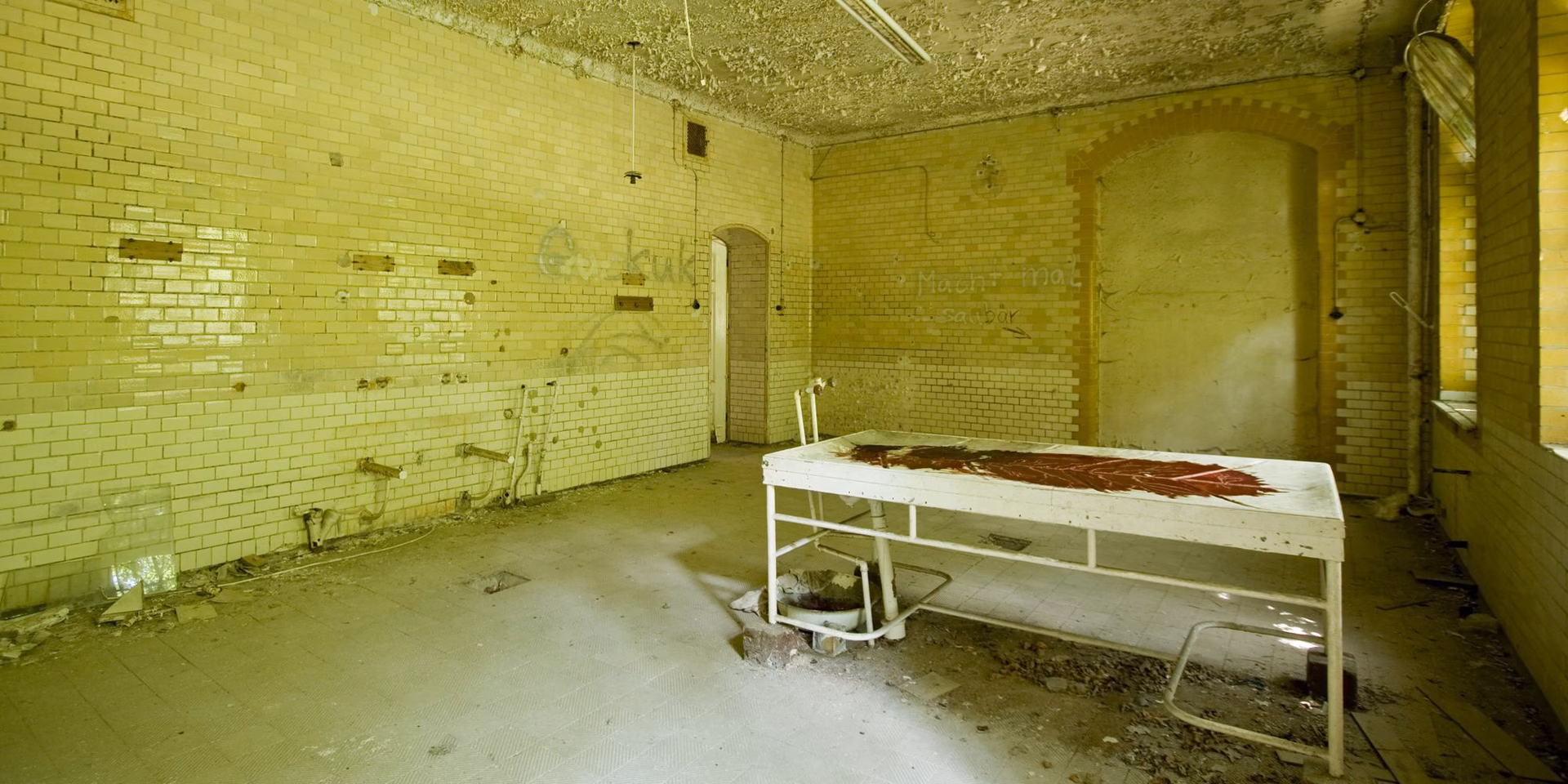 What is the history of the Beelitz heilstatten hospital?