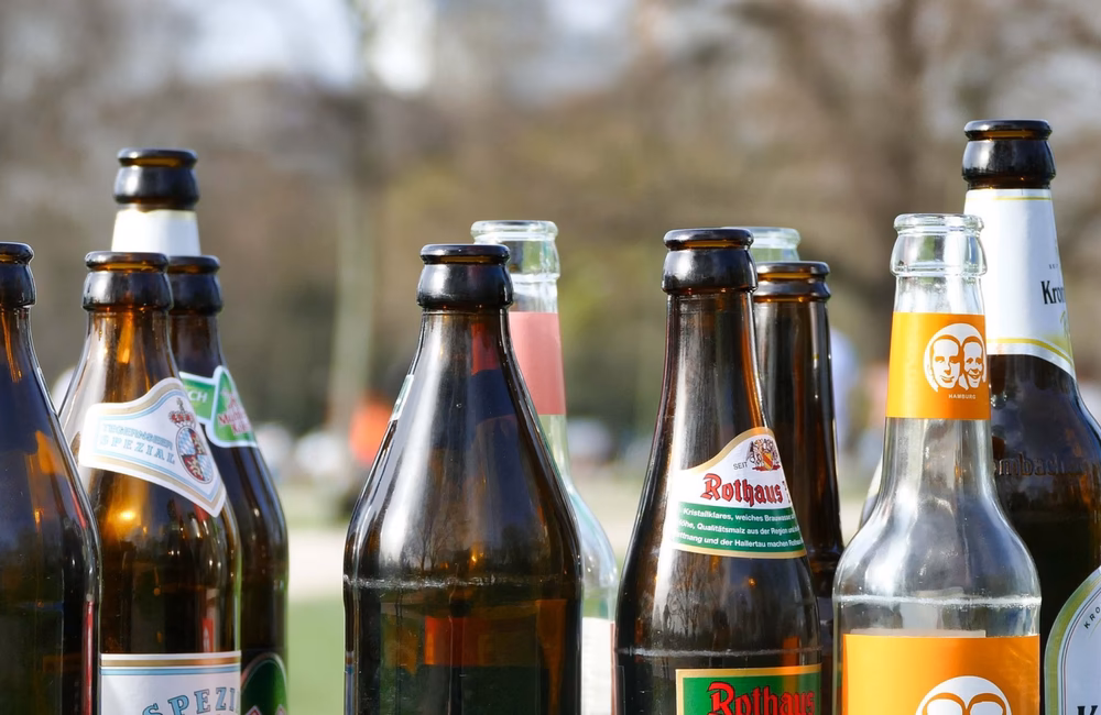 Can drugs and alcohol affect HIV treatment?
