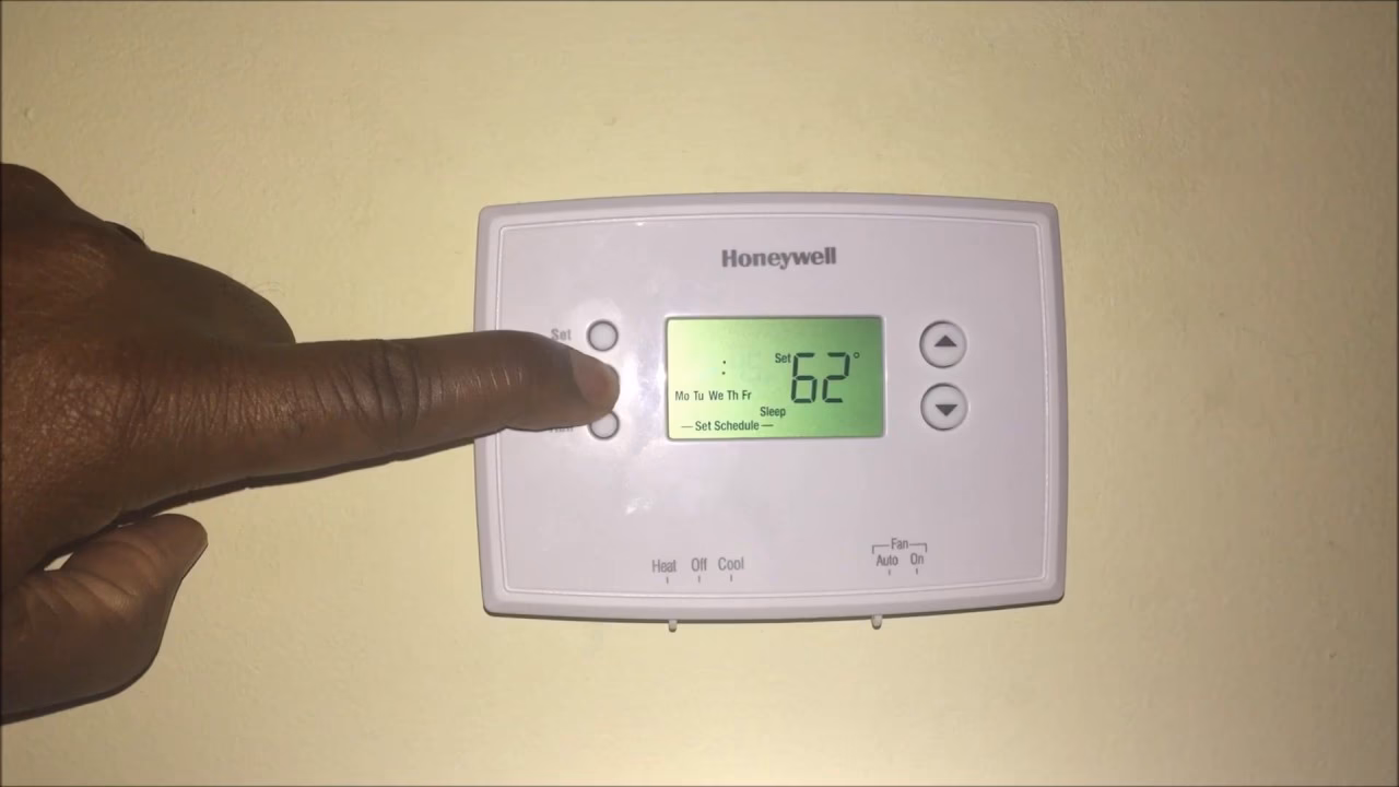 Does the Honeywell home Pro Series thermostat increase temperature on its own?