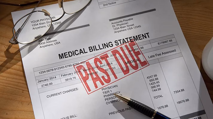 How does health insurance work in Austria?