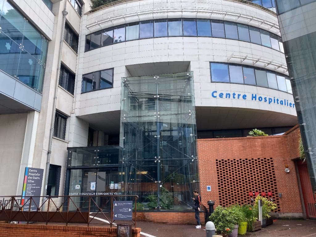 Quand le centre hospitalier des quatre villes a-t-il été fusionné ?