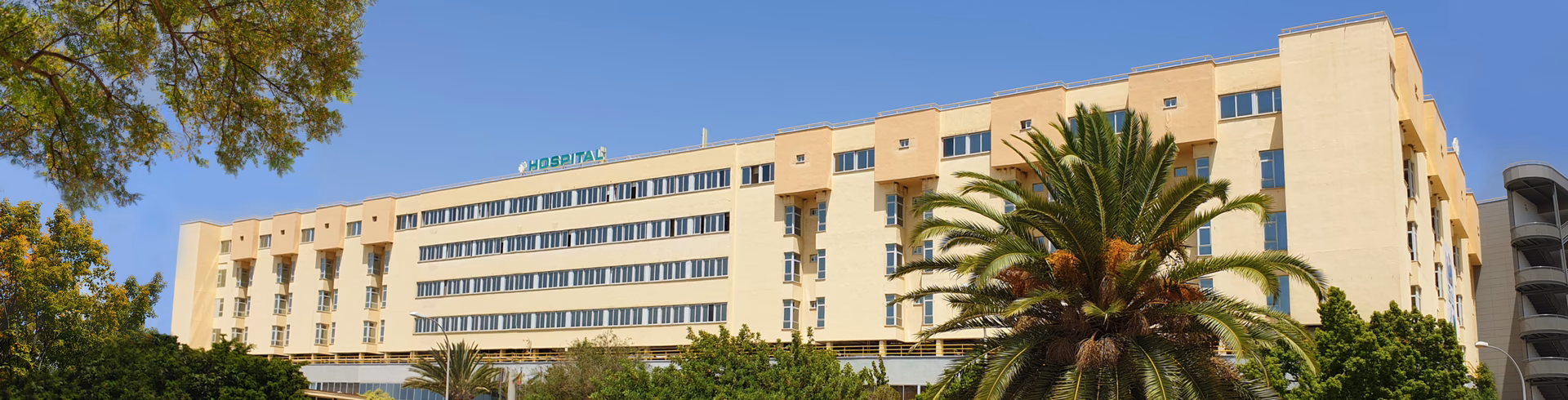 ¿Cómo obtener información sobre los precios del Hospital Universitario Virgen de la victoria de Málaga?