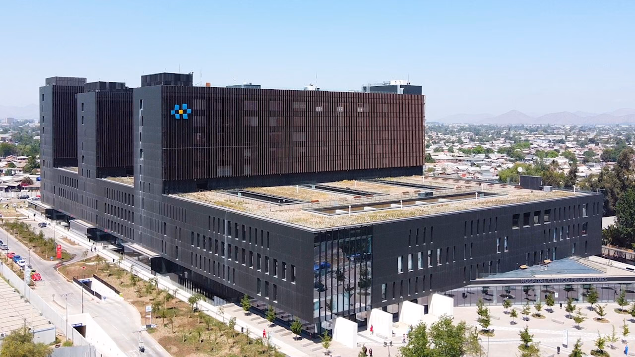 ¿Qué comunas abarca el Hospital Clínico Félix Bulnes?