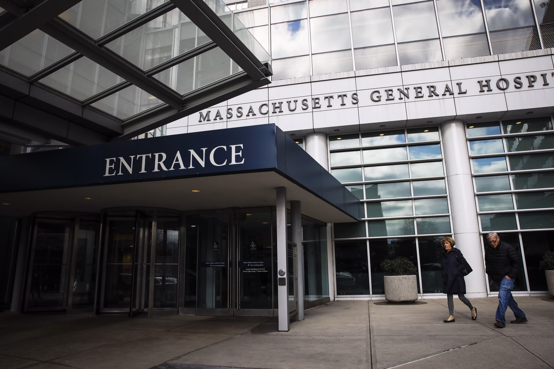 Where is Massachusetts General Hospital located?