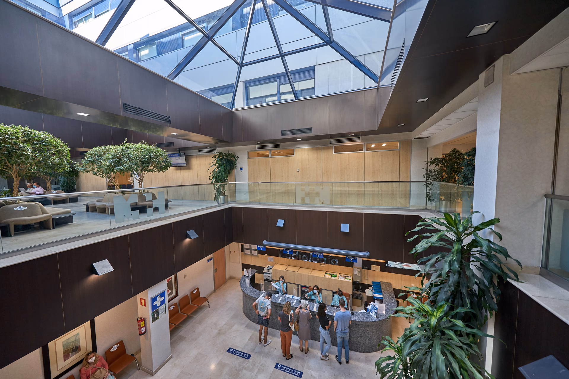 ¿Qué especialidades trata el Centro Médico Sanchinarro?