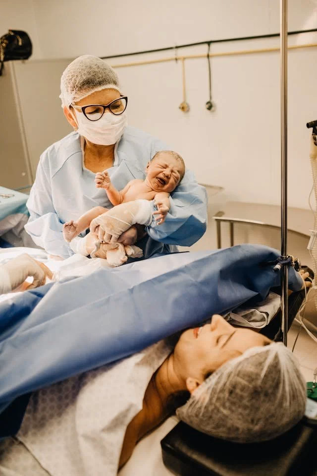 How much money can new mothers save on hospital wards?