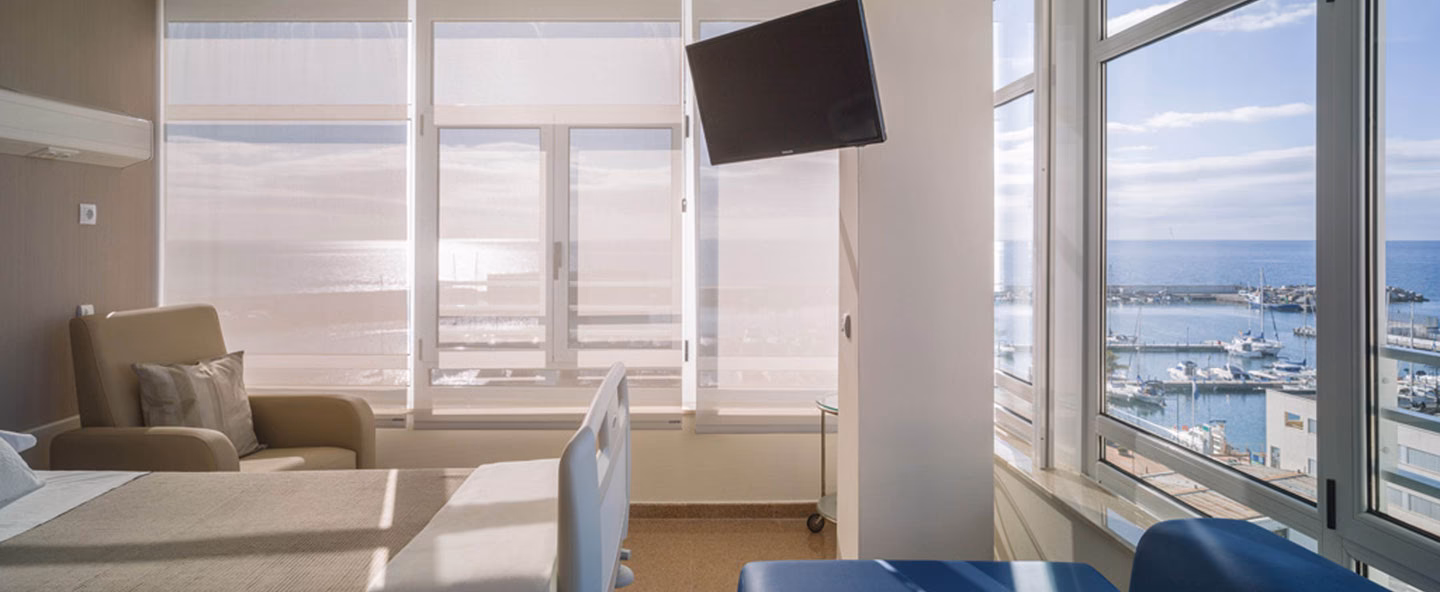 ¿Dónde se encuentra el Hospital Quirón?