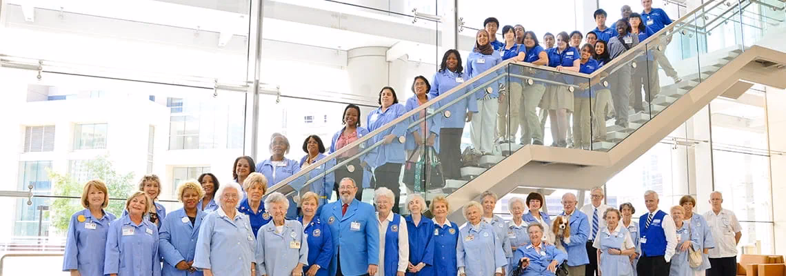 How do I volunteer at Houston Methodist Hospital?