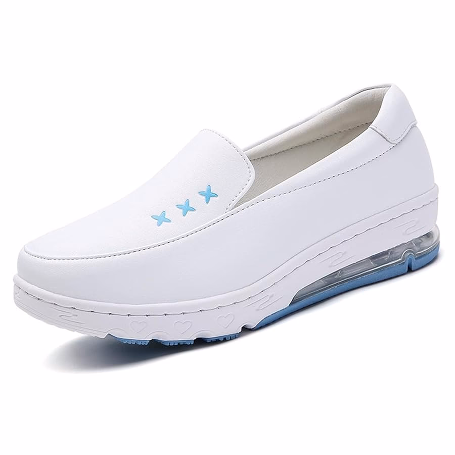 What shoes do nurses need?