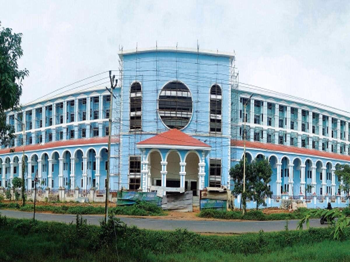 How many hospitals are there in Goa?