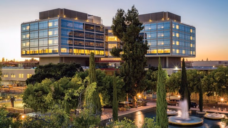 Where is the Palo Alto Medical Clinic located?