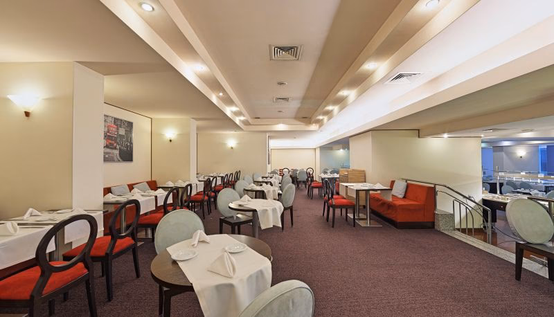 How to increase or decrease volume at Ramada Plaza Bucharest?