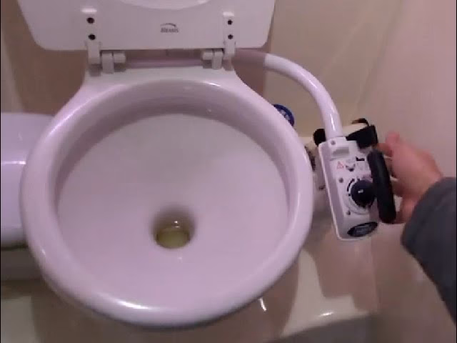 How to use a Jabsco manual marine toilet?