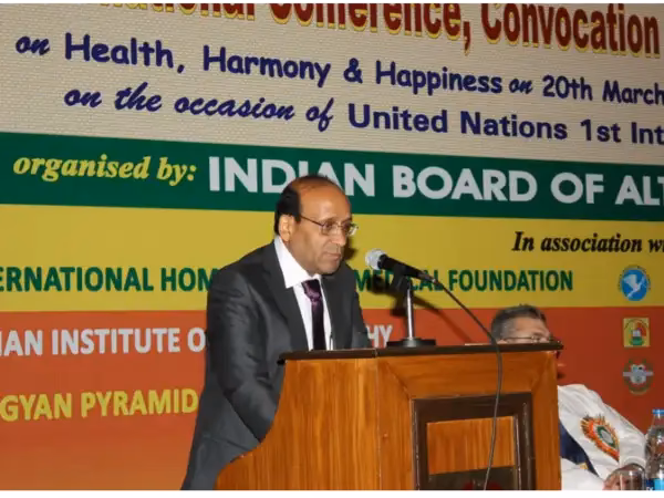 Who is the founder of Indian Board of alternative medicines?