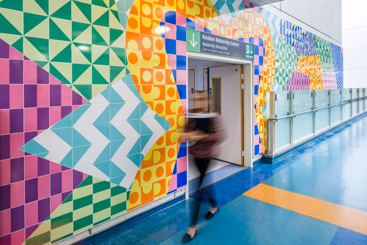 What is a hospital building management system?