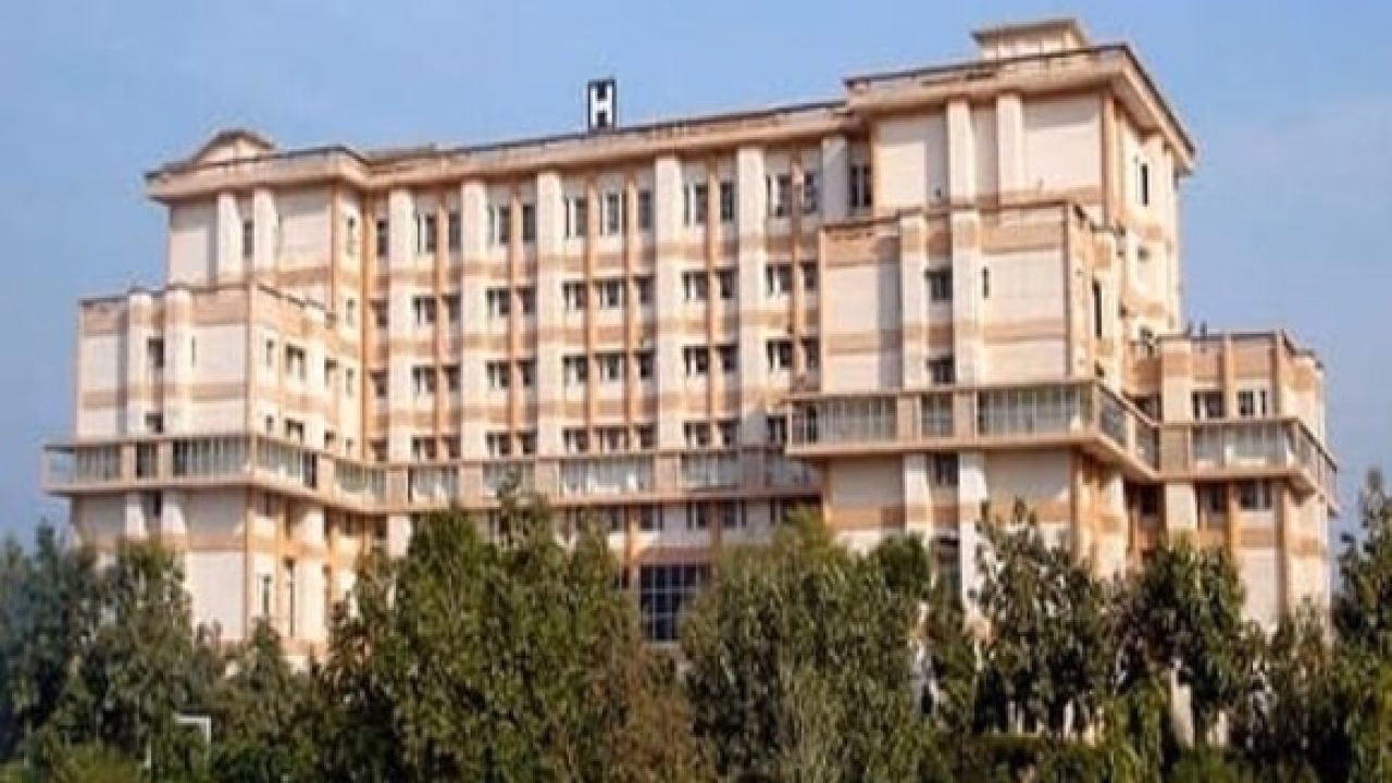 Where is ASCMs Jammu located?