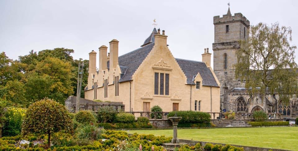 Where can I find John Cowane artefacts in Stirling?