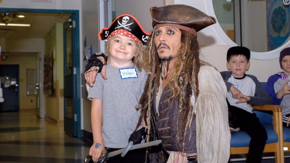 Did Johnny Depp visit the Donostia University Hospital?