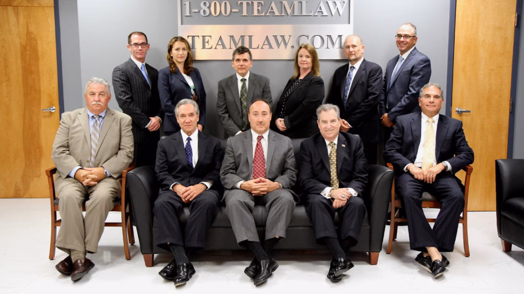 How many employment lawyers are there in New Jersey?