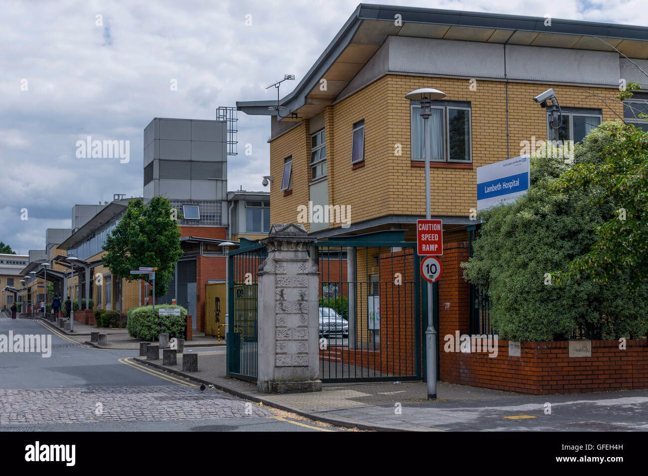 Where is Lambeth Hospital?