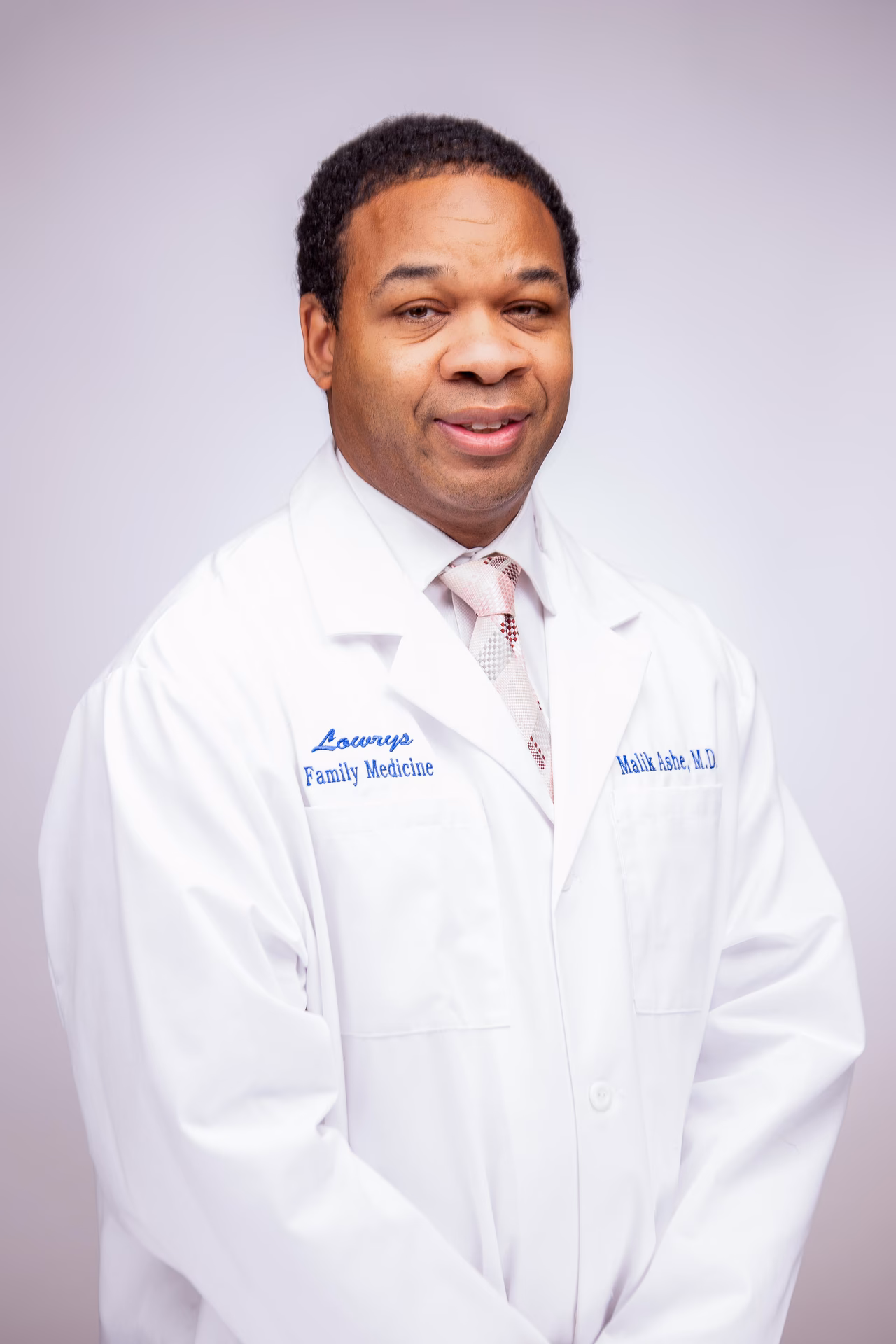 How many locations does Lowrys family medicine have?