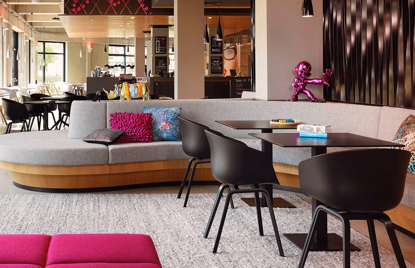 What is the hourly wage at Marriott International?