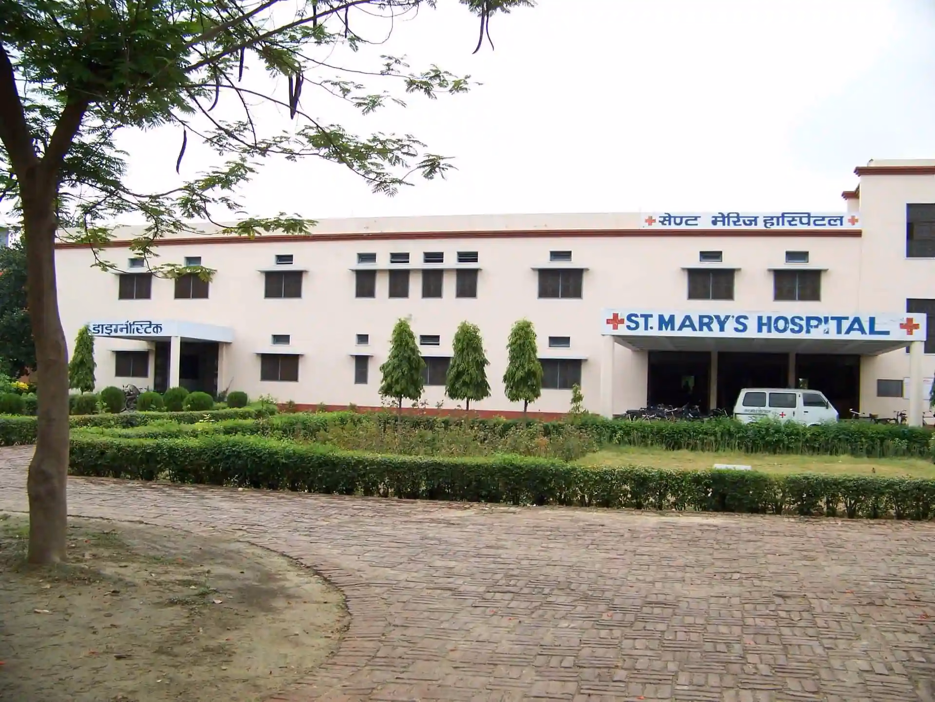 Where is the University Hospital St Marina – Varna located?