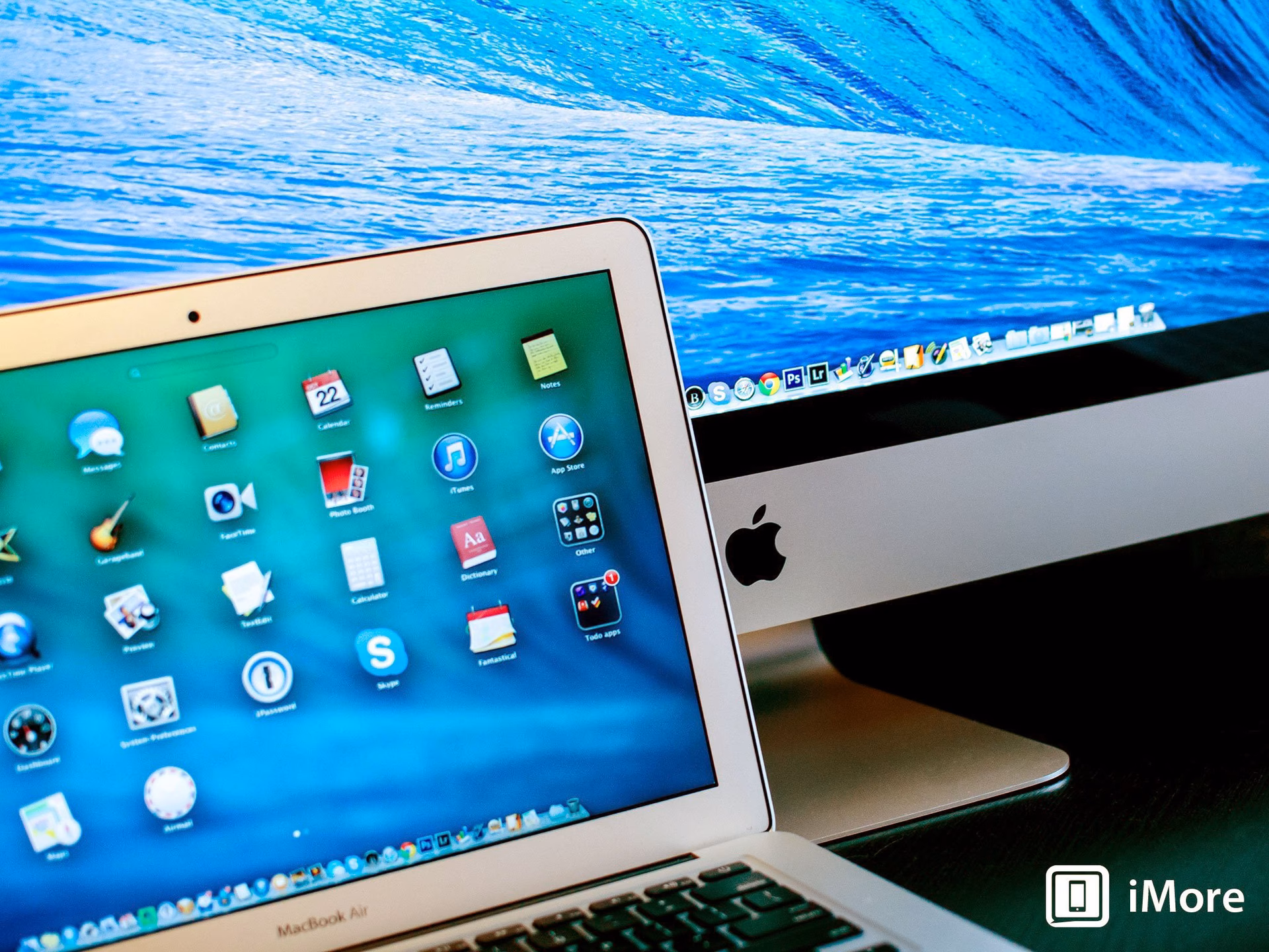 Who can upgrade to Mac OS X Mavericks for free?