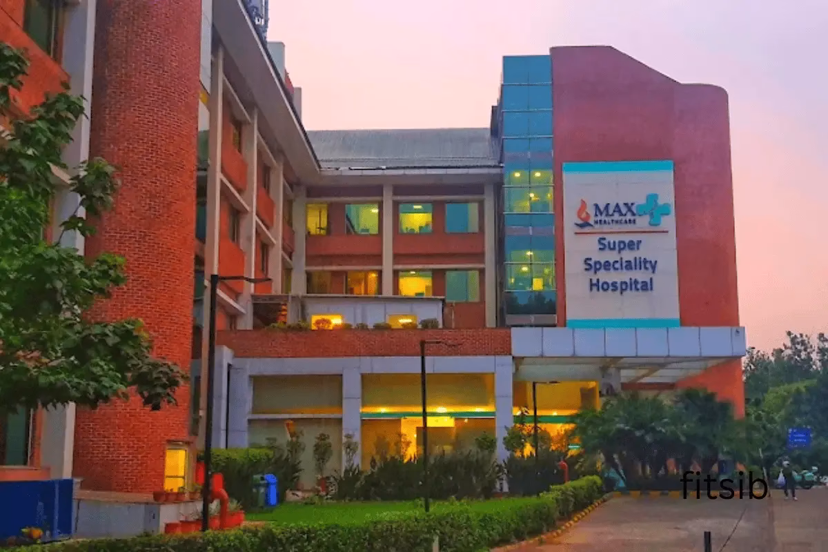 Where is max super speciality hospital?