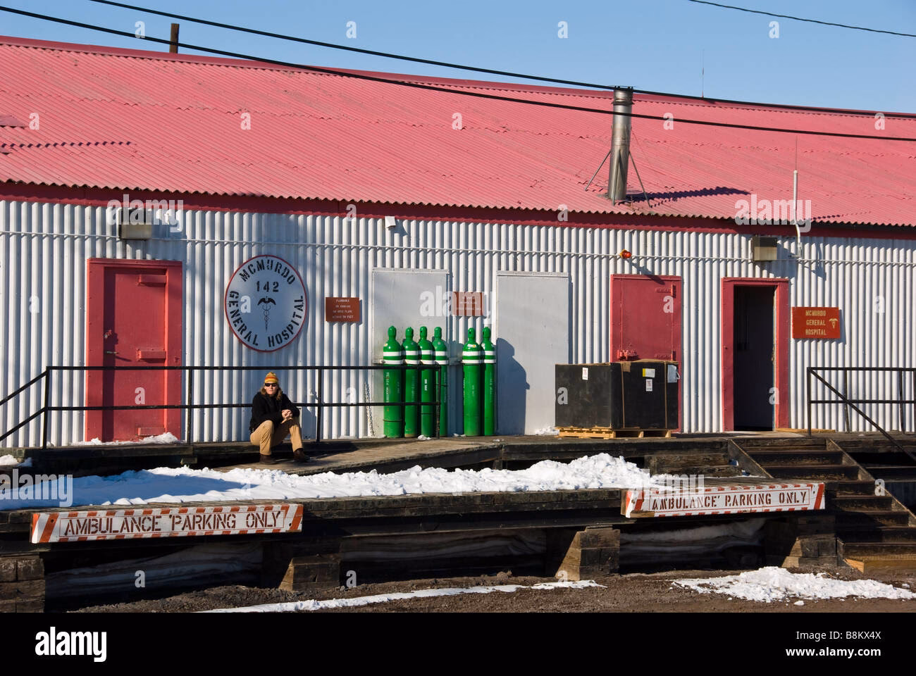 How many people are in McMurdo Station?