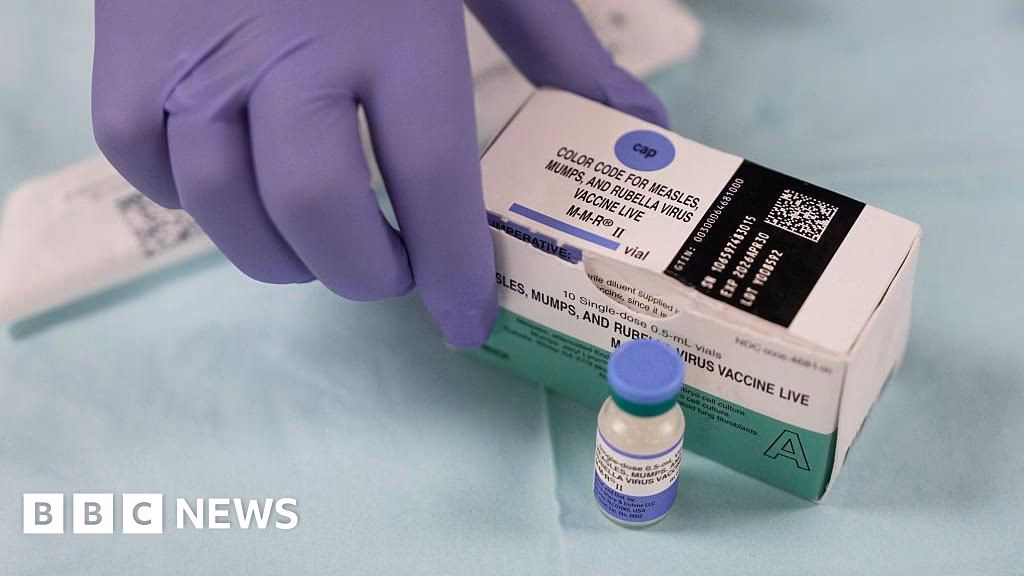 How many measles cases are there in Canada?
