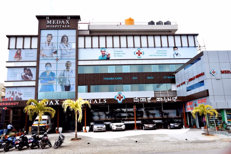 Who is medex medical transport?