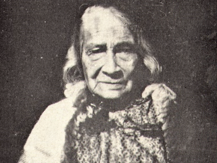 Do women practice medicine?