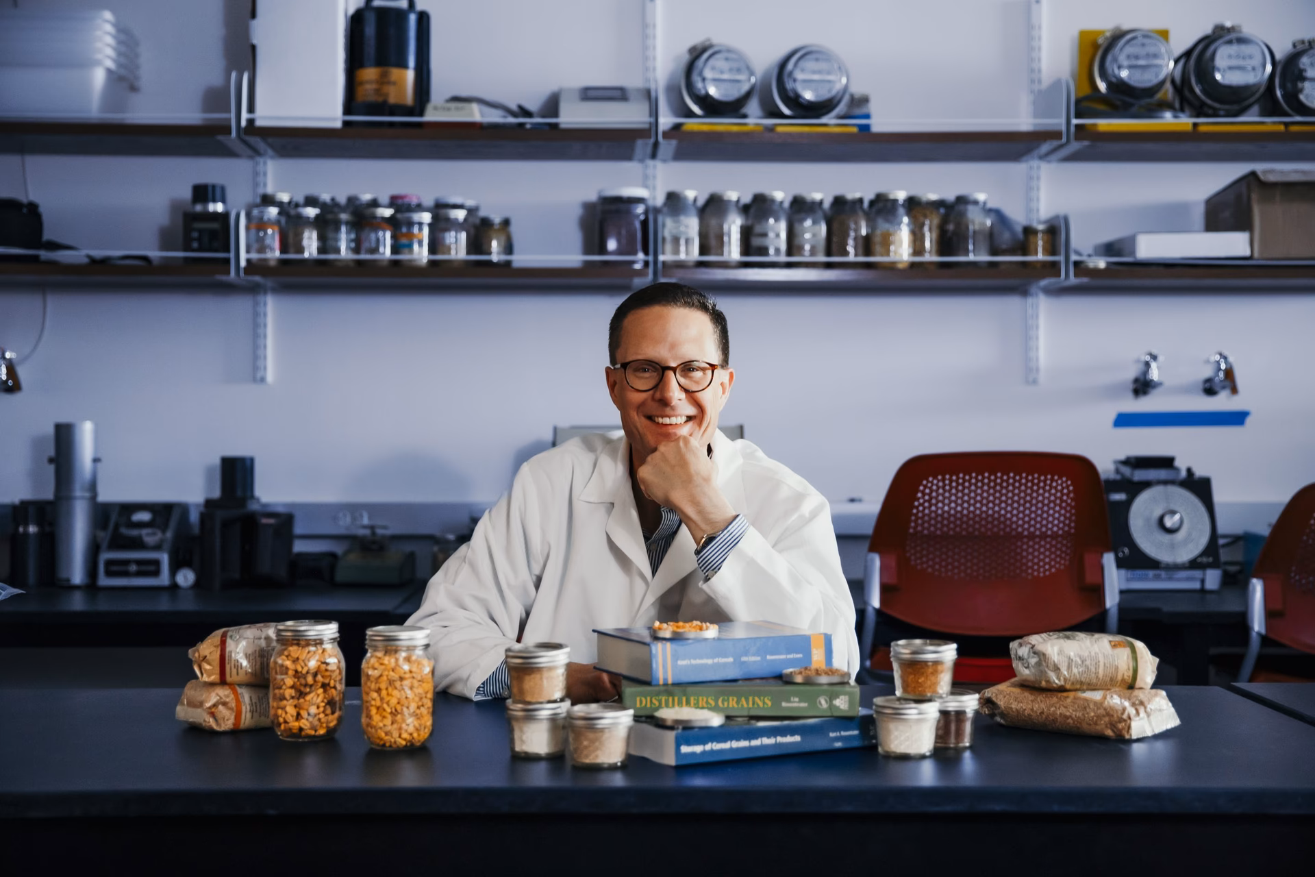 Can grains be used as medicine in traditional Chinese medicine?