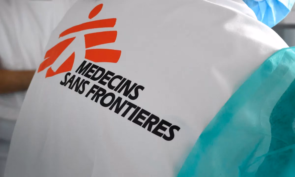 How do I send a cheque to Médecins Sans Frontières?
