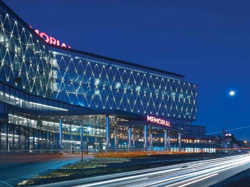 Is Memorial Bahcelievler hospital a good choice for international patients?