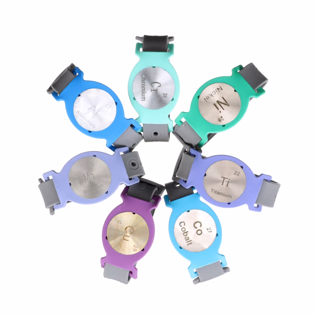 How can I test for metal allergies before joint replacement surgery?