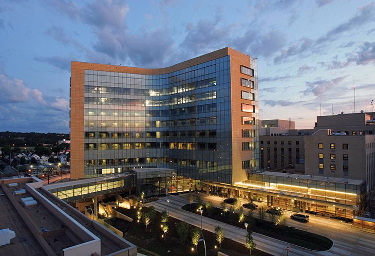 Does Miami Valley Hospital provide emergency services?