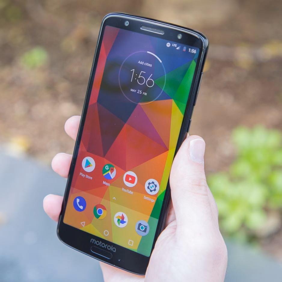 What are the features of Motorola Moto G6?