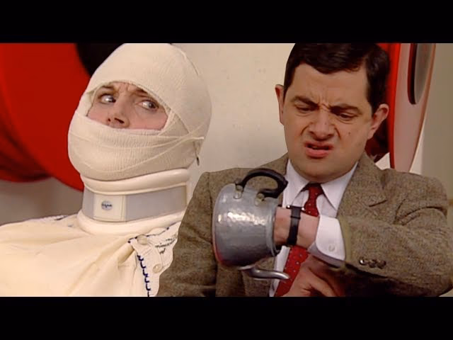 Does Mr Bean fake a broken leg?