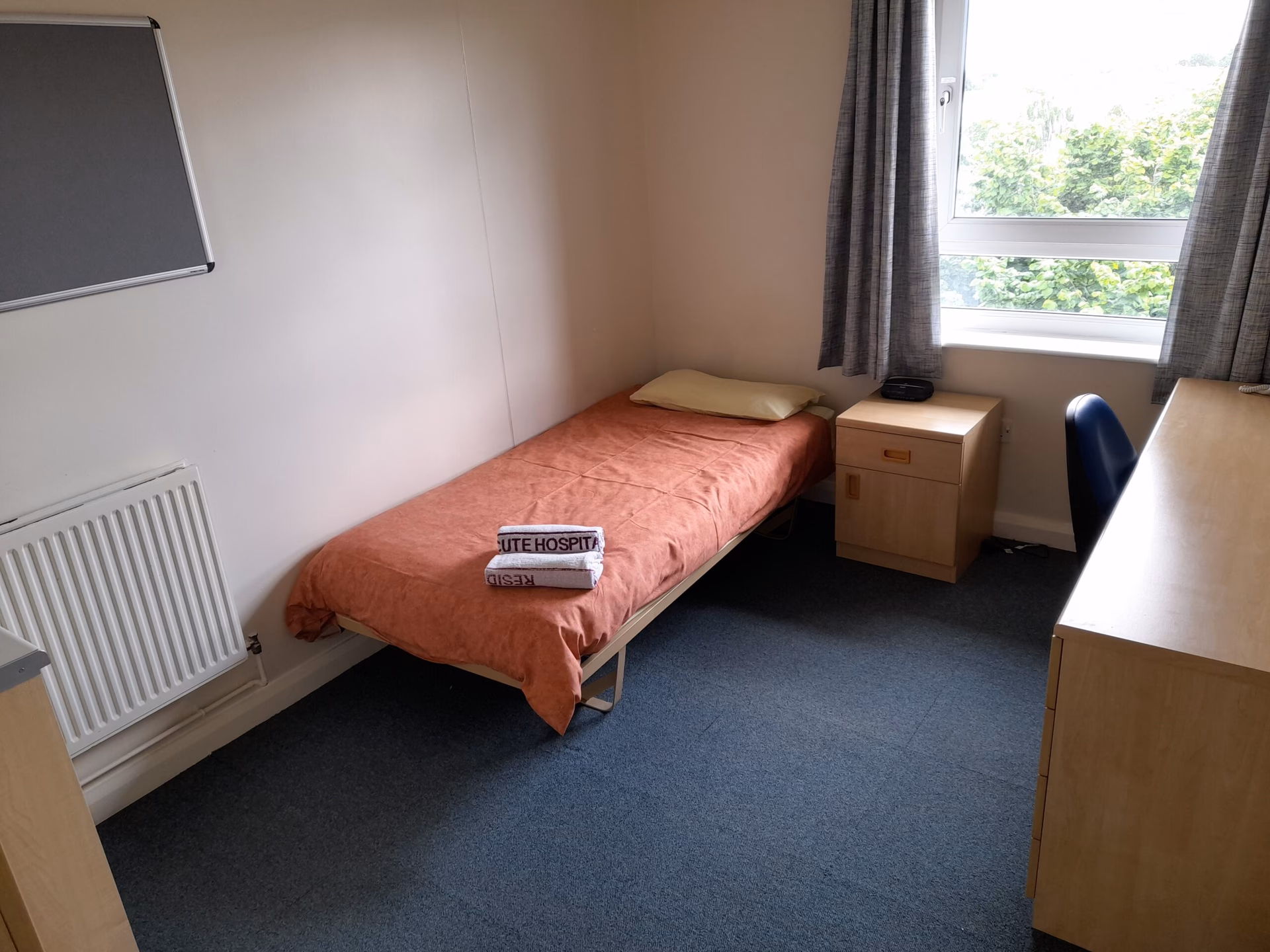 Where can I find accommodation near the hospital?