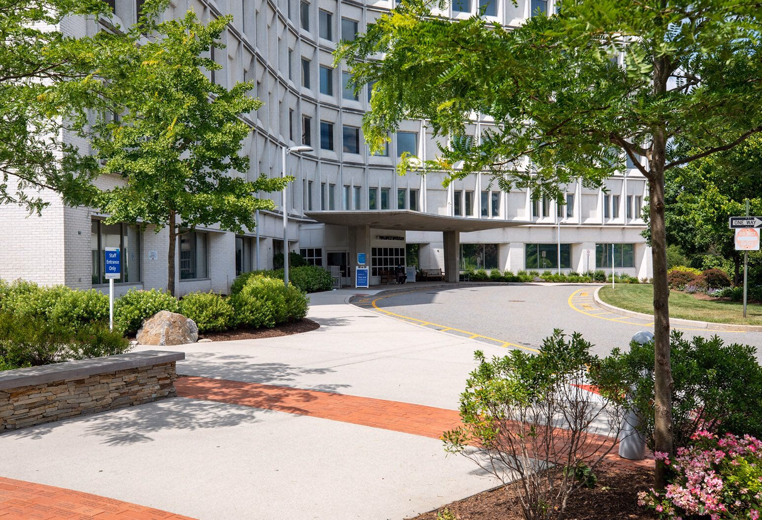 What services does northern Westchester Hospital offer?