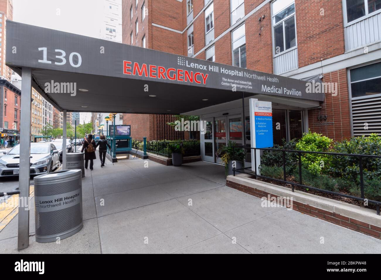 Where are the emergency department & ambulance entrances in Lower Manhattan?